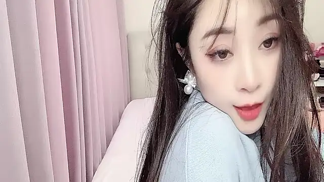 aisha123123 online show from March 9, 7:56 am