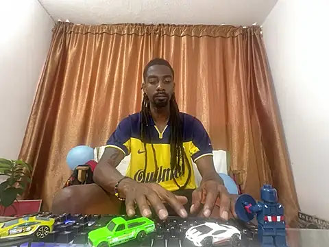 Snapshot of Malkon_Big chatting on June 10, 5:01 pm Malkon Big online show from June 10, 5:01 pm