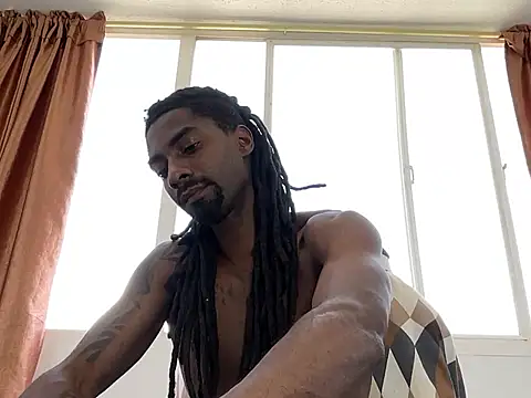 Snapshot of Malkon_Big chatting on July 1, 4:51 pm Malkon Big online show from July 1, 4:51 pm