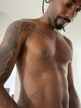 Snapshot of Malkon_Big chatting on July 14, 5:29 pm Malkon Big online show from July 14, 5:29 pm