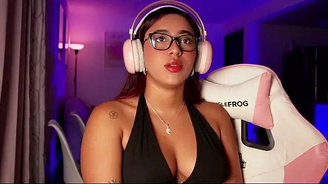 MavyStar online show from February 22, 12:12 am