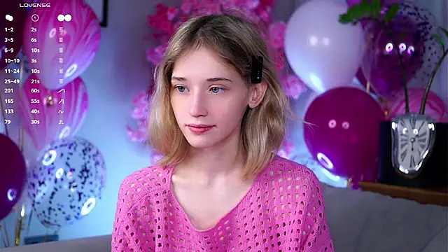 EdlinHargus online show from March 14, 2:31 am