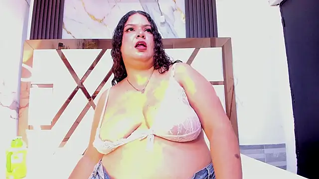 molly sweetee online show from May 29, 1:36 am