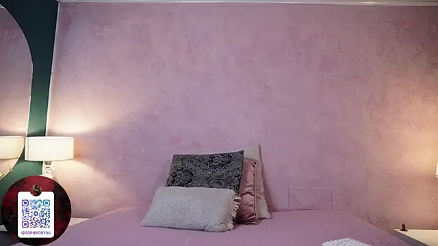 Snapshot of Sophia_wilsonn_ chatting on May 22, 11:16 am Sophia wilsonn online show from May 22, 11:16 am
