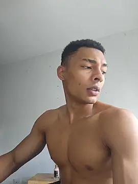 Snapshot of Jhonyblack_1 chatting on May 6, 3:50 pm Jhonyblack 1 online show from May 6, 3:50 pm