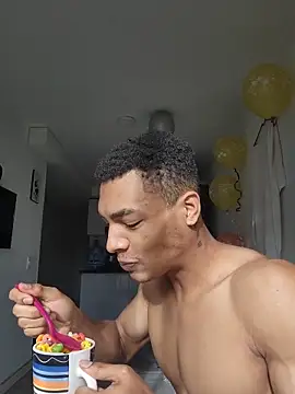 Snapshot of Jhonyblack_1 chatting on May 30, 12:24 pm Jhonyblack 1 online show from May 30, 12:24 pm
