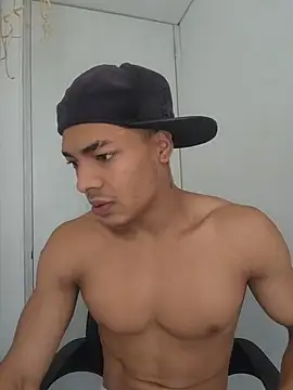 Snapshot of Jhonyblack_1 chatting on June 14, 3:25 pm Jhonyblack 1 online show from June 14, 3:25 pm