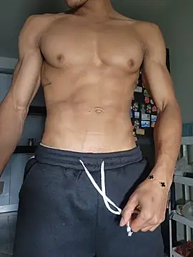 Snapshot of Jhonyblack_1 chatting on June 23, 11:36 pm Jhonyblack 1 online show from June 23, 11:36 pm