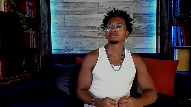 Snapshot of JamalMyst chatting on May 6, 8:14 pm JamalMyst online show from May 6, 8:14 pm