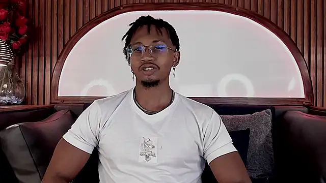 Snapshot of JamalMyst chatting on May 11, 8:06 pm JamalMyst online show from May 11, 8:06 pm