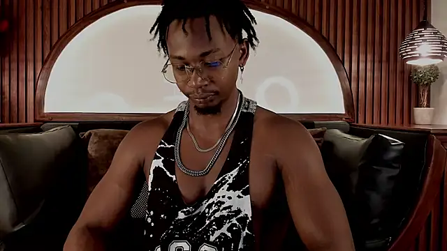 Snapshot of JamalMyst chatting on May 19, 9:43 pm JamalMyst online show from May 19, 9:43 pm