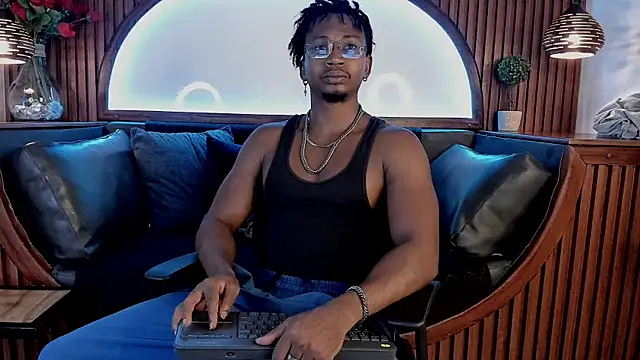 Snapshot of JamalMyst chatting on June 12, 8:30 pm JamalMyst online show from June 12, 8:30 pm