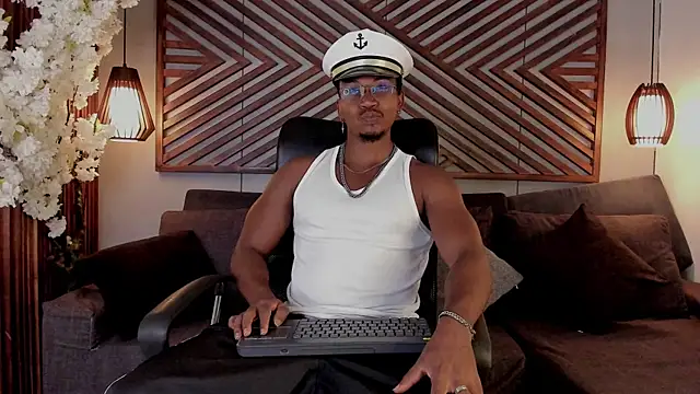 Snapshot of JamalMyst chatting on June 19, 8:12 pm JamalMyst online show from June 19, 8:12 pm