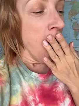 UmaTruewoman online show from February 12, 7:03 am