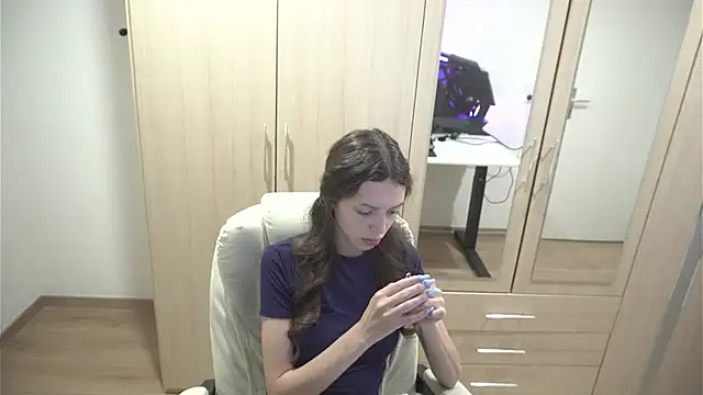 Snapshot of Billly1Love chatting on June 11, 12:32 am Billly1Love online show from June 11, 12:32 am