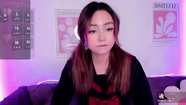 Snapshot of Fluffy_Rose chatting on March 4, 11:29 am Fluffy Rose online show from March 4, 11:29 am