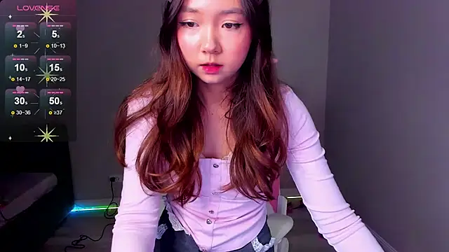 Snapshot of Fluffy_Rose chatting on November 4, 3:16 am Fluffy Rose online show from November 4, 3:16 am