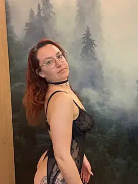 ladoucedu34 online show from March 14, 12:39 am