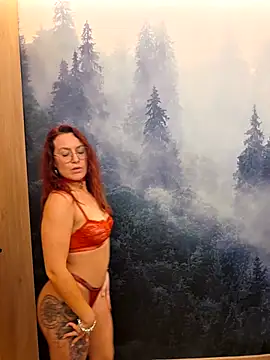 ladoucedu34 online show from May 16, 3:33 pm