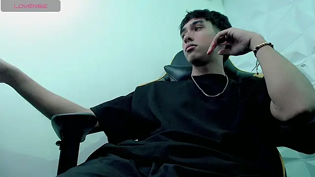 Jake tripp online show from December 17, 9:39 am