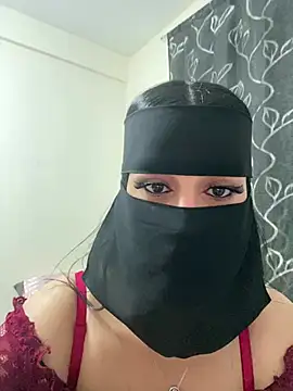 Snapshot of mari_layali chatting on July 31, 10:09 pm mari layali online show from July 31, 10:09 pm