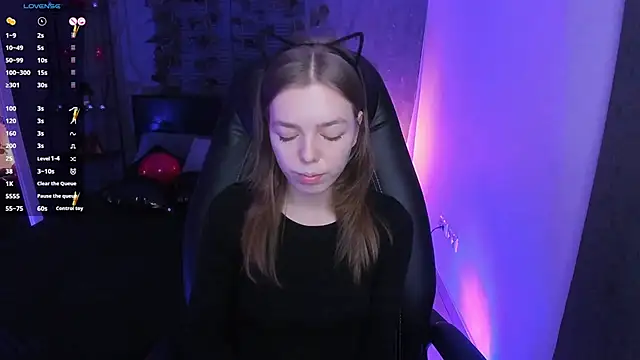 Snapshot of Tina_Tayllor chatting on February 28, 5:15 pm Tina Tayllor online show from February 28, 5:15 pm