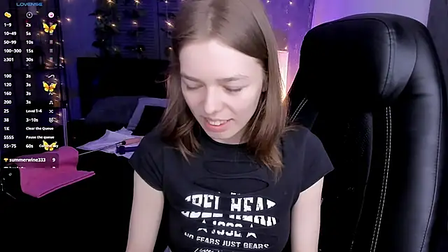 Snapshot of Tina_Tayllor chatting on March 19, 7:38 pm Tina Tayllor online show from March 19, 7:38 pm