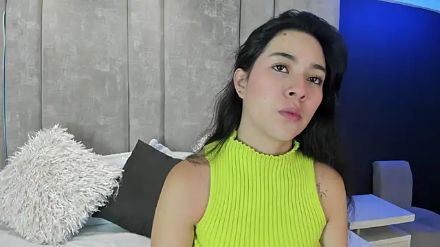 Susa1userma  online show from May 4, 11:28 am