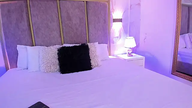 Susa1userma  online show from May 15, 11:39 am