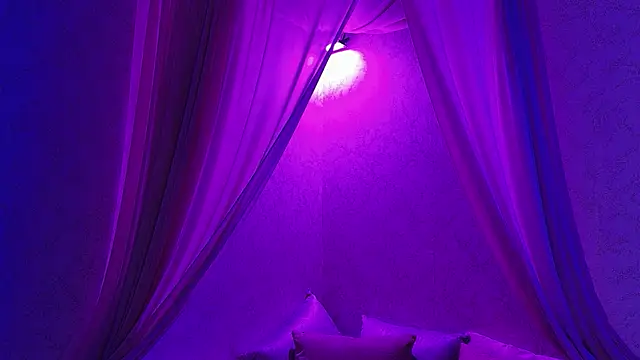 Susa1userma  online show from May 19, 11:27 am