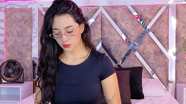 Susa1userma  online show from May 29, 11:30 am