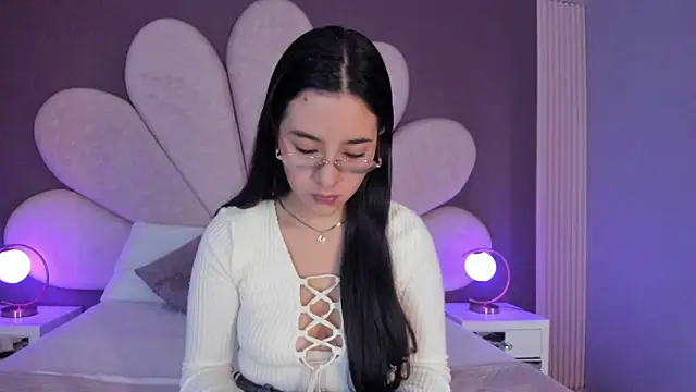 Susa1userma  online show from June 5, 10:32 am