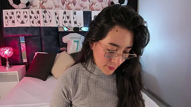 Susa1userma  online show from June 17, 12:29 pm
