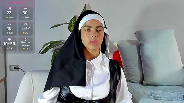 ClaraMariaMon online show from January 24, 6:25 pm