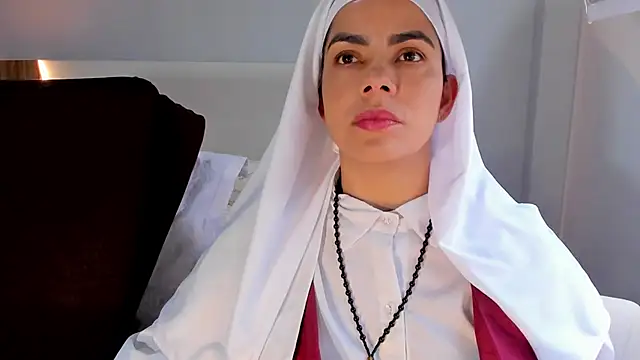 Snapshot of ClaraMariaMon chatting on July 1, 3:45 pm ClaraMariaMon online show from July 1, 3:45 pm