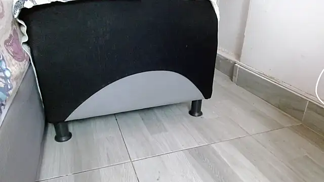 sara-bbc-dominant online show from December 16, 8:03 pm