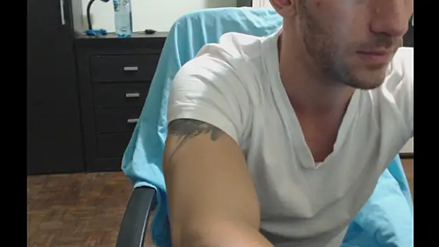 Snapshot of sexualtensionrelation chatting on March 20, 8:08 pm sexualtensionrelation online show from March 20, 8:08 pm