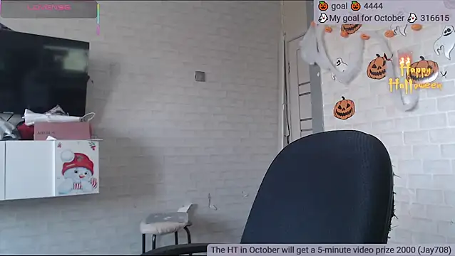 Snapshot of SuchCute chatting on October 27, 3:21 am SuchCute online show from October 27, 3:21 am