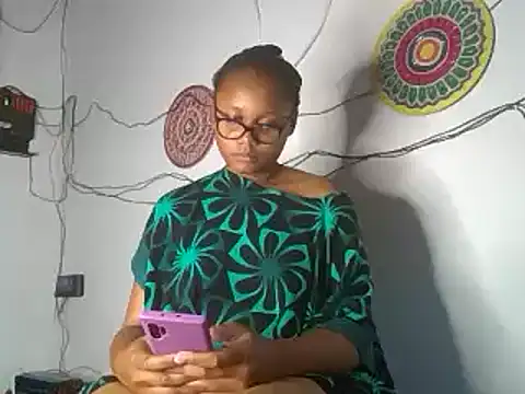 hot-tandy online show from March 13, 5:50 pm