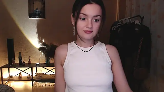 Snapshot of CuteRuby99 chatting on February 13, 4:39 pm CuteRuby99 online show from February 13, 4:39 pm