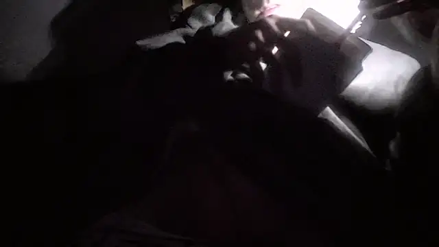 Snapshot of byakkotorra chatting on February 23, 10:53 pm byakkotorra online show from February 23, 10:53 pm