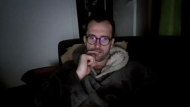 Snapshot of byakkotorra chatting on March 3, 9:05 pm byakkotorra online show from March 3, 9:05 pm