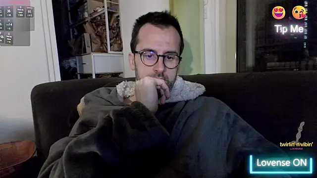 Snapshot of byakkotorra chatting on March 12, 9:24 pm byakkotorra online show from March 12, 9:24 pm