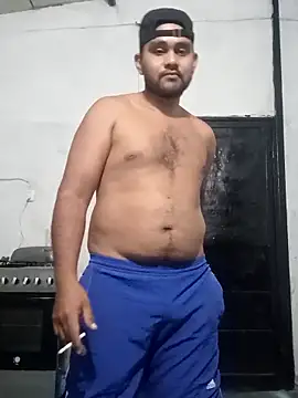 travieso2893 online show from February 10, 3:10 am