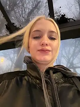 Milkyy wway online show from December 21, 6:31 am