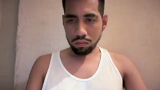 EnriquePersian197 online show from January 22, 8:38 pm