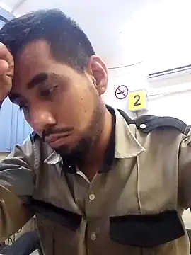 EnriquePersian197 online show from January 25, 1:54 am