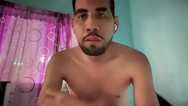 EnriquePersian197 online show from February 18, 4:48 pm