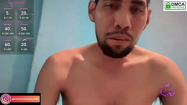 Snapshot of EnriquePersian197 chatting on June 9, 6:52 pm EnriquePersian197 online show from June 9, 6:52 pm