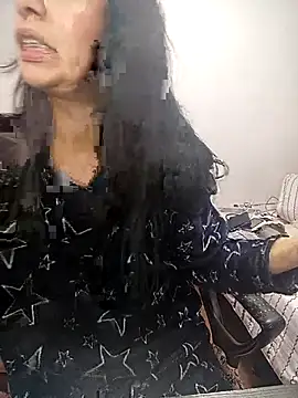 saralunabella online show from October 8, 8:28 pm